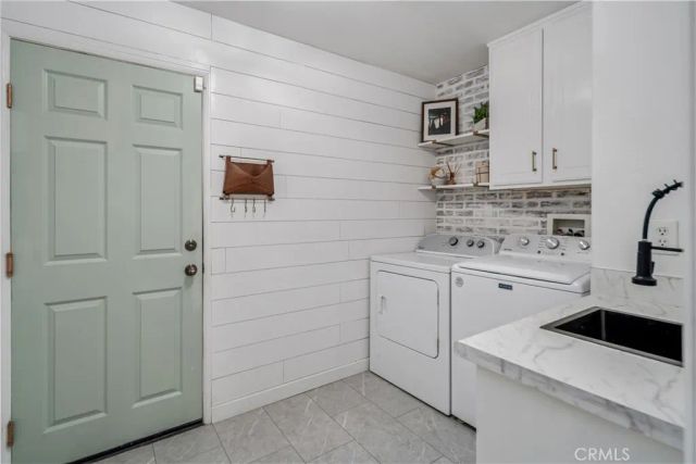 4048 J-9, Lancaster, CA 93536