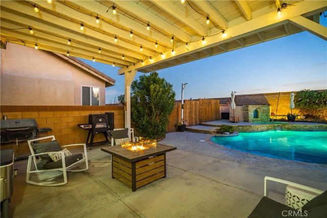 4048 J-9, Lancaster, CA 93536