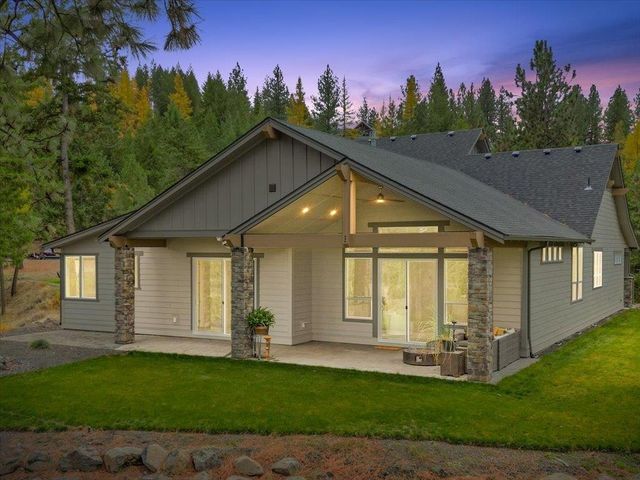 6815 S Wilcox Ln, Spokane, WA 99206