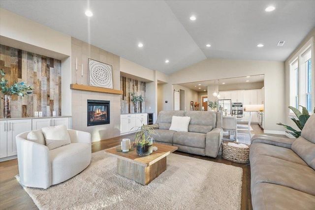 6815 S Wilcox Ln, Spokane, WA 99206