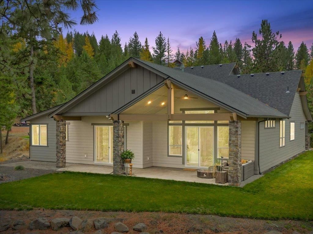 6815 S Wilcox Ln, Spokane, WA 99206 photo 29