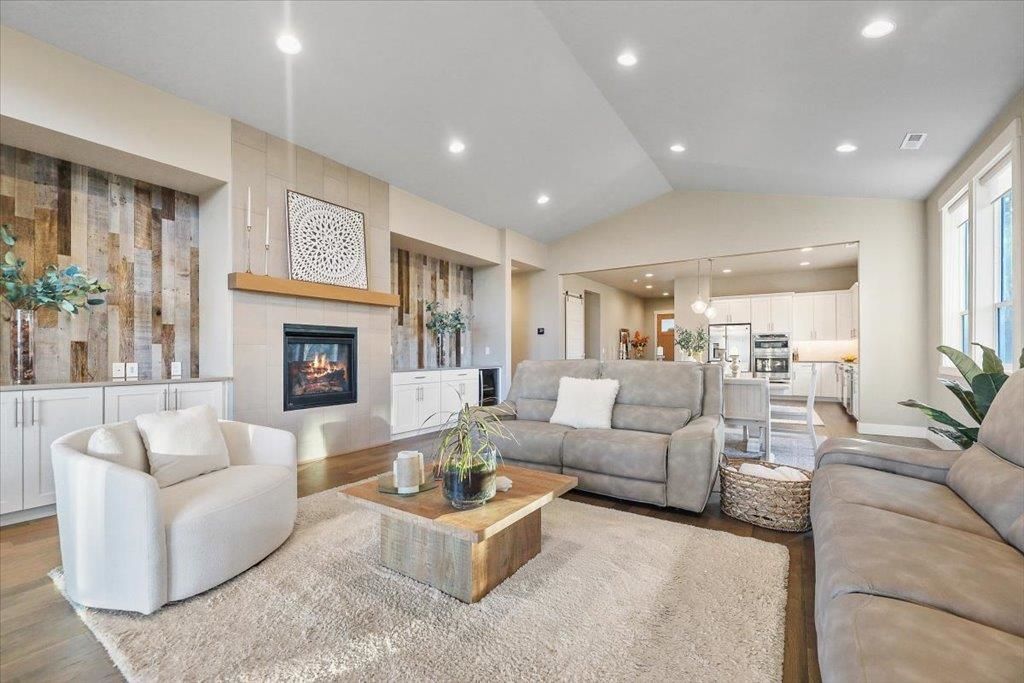 6815 S Wilcox Ln, Spokane, WA 99206 photo 7