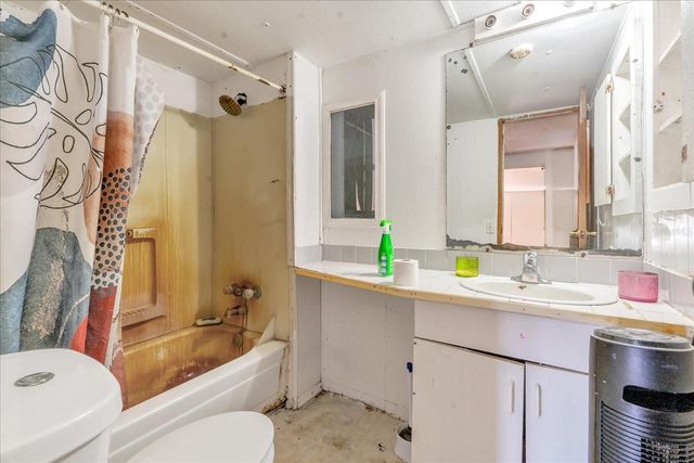 3764 LA SALLE AVENUE, St Cloud, FL 34772