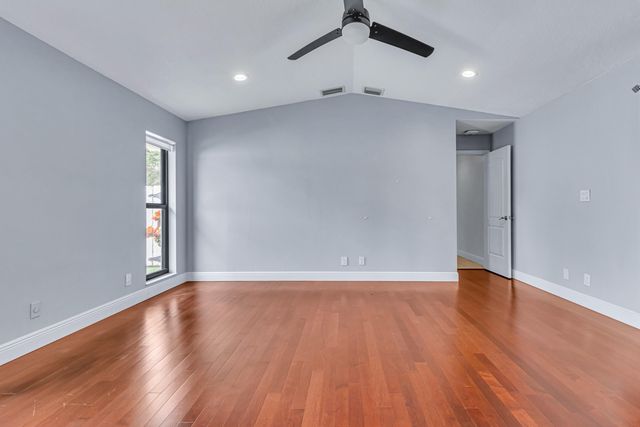 1083 NW 97th Avenue, Plantation, FL 33322