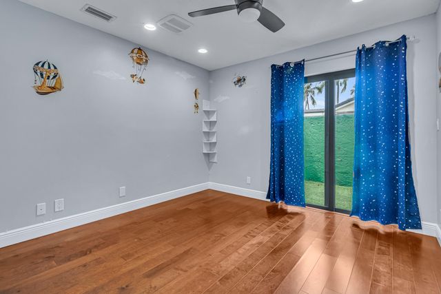 1083 NW 97th Avenue, Plantation, FL 33322