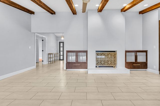 1083 NW 97th Avenue, Plantation, FL 33322