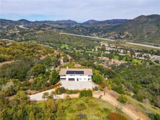 2160 Puerto Del Mundo, Fallbrook, CA 92028