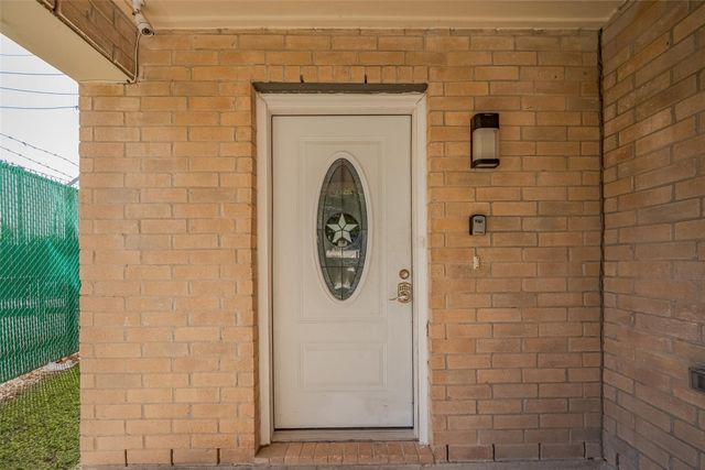 13247 Gatton Park Drive, Houston, TX 77066