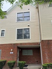 65 W Euclid Street 2, Detroit, MI 48202