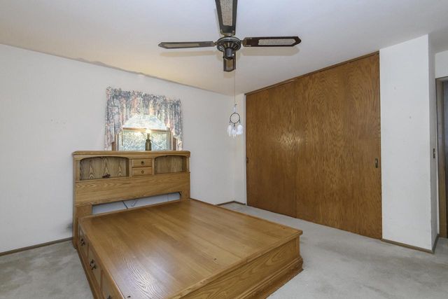 S87W27350 Ridgeway COURT, Mukwonago, WI 53149