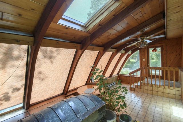 S87W27350 Ridgeway COURT, Mukwonago, WI 53149