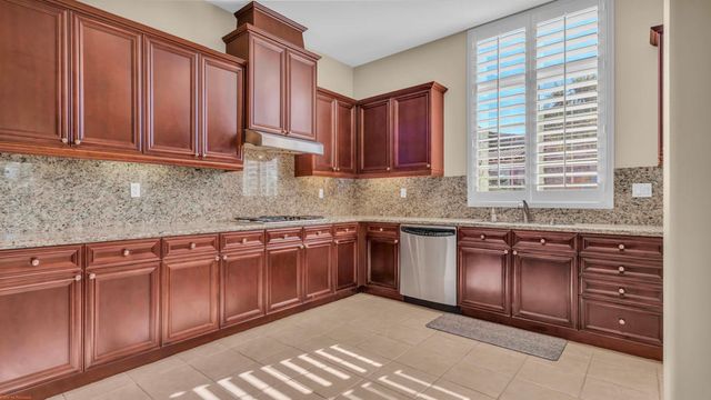 1021 Via Fortuna, Palm Desert, CA 92260