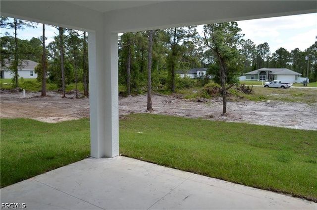 2611 Carol PL, Lehigh Acres, FL 33971
