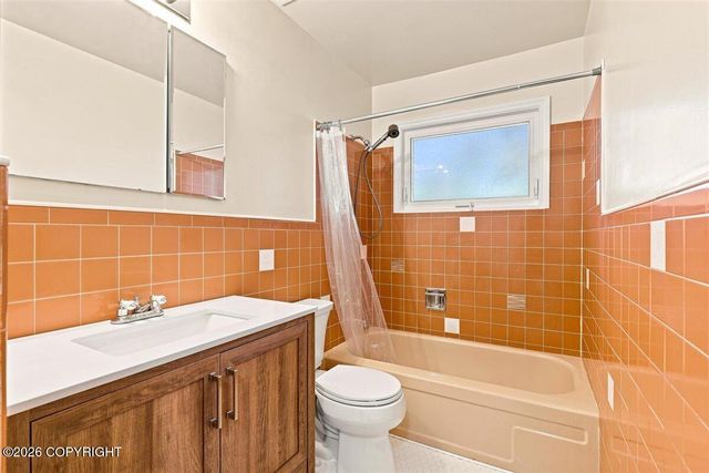 3806 Arkansas Drive, Anchorage, AK 99517