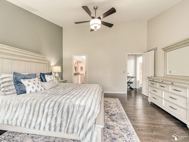 816 Regents Park Drive, Monroe, MI 48161