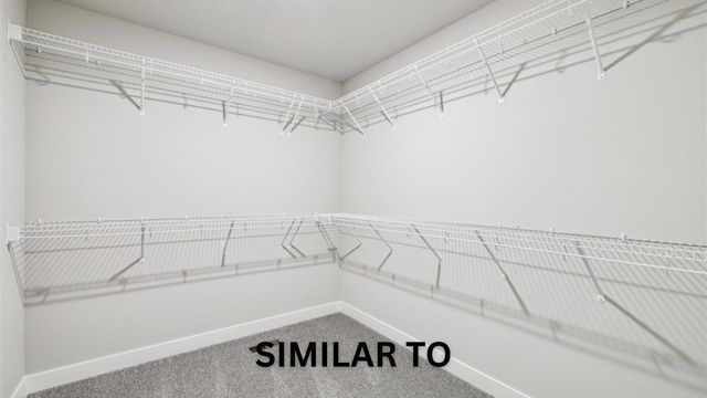 212 S Walnut Drive, Norwalk, IA 50211