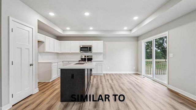 212 S Walnut Drive, Norwalk, IA 50211