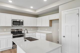 212 S Walnut Drive, Norwalk, IA 50211