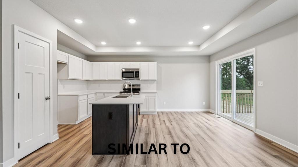 212 S Walnut Drive, Norwalk, IA 50211
