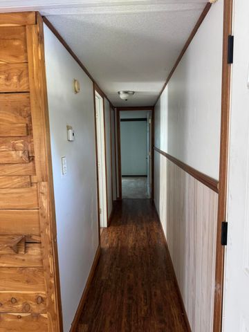 160 E Haynes Street, Vinita, OK 74301