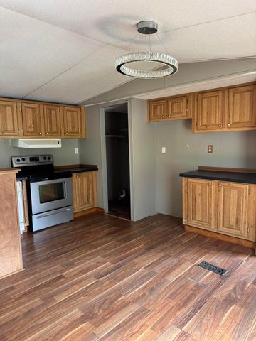 160 E Haynes Street, Vinita, OK 74301