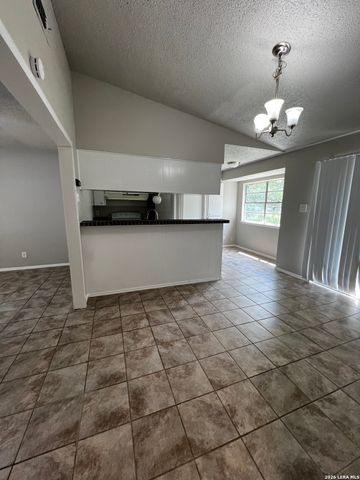 2306 FAIRHILL ST, San Antonio, TX 78228