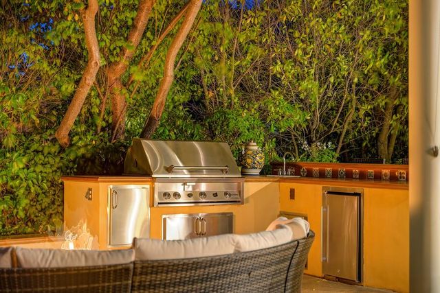 4596 Echo Springs Cir, El Dorado Hills, CA 95762