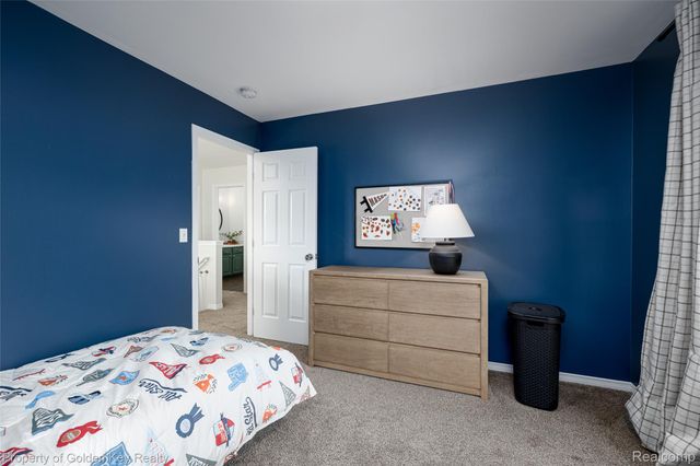 1266 Theresa Drive, Fenton Charter Township, MI 48430