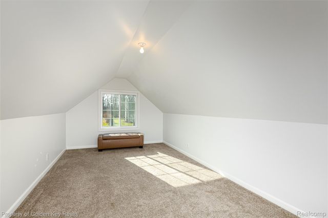 1266 Theresa Drive, Fenton Charter Township, MI 48430