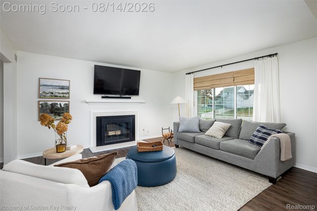 1266 Theresa Drive, Fenton Charter Township, MI 48430