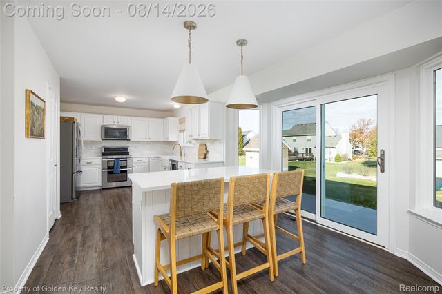 1266 Theresa Drive, Fenton Charter Township, MI 48430