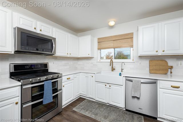 1266 Theresa Drive, Fenton Charter Township, MI 48430
