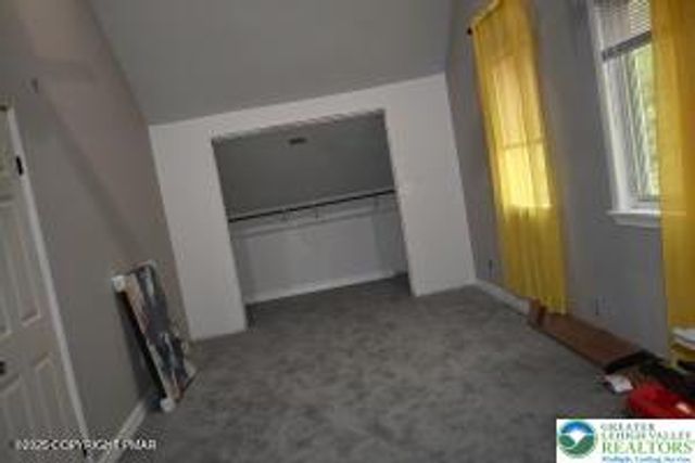 222 Nadine Boulevard, Coolbaugh Twp, PA 18346