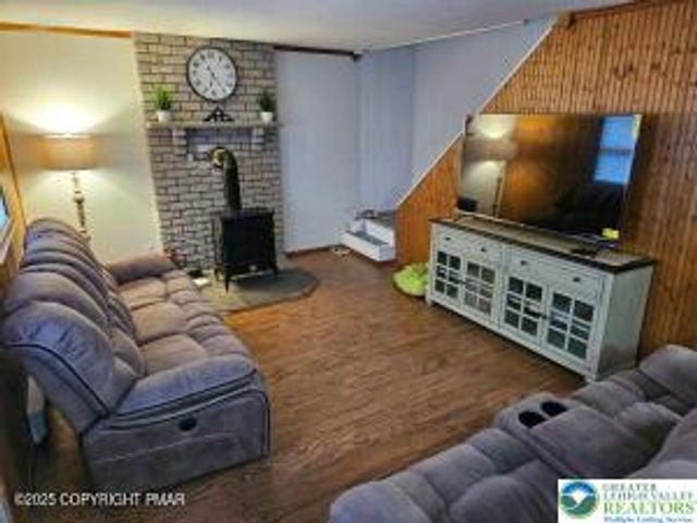 222 Nadine Boulevard, Coolbaugh Twp, PA 18346