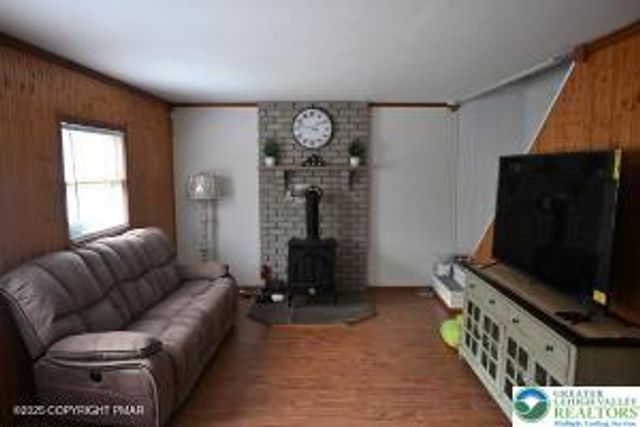 222 Nadine Boulevard, Coolbaugh Twp, PA 18346