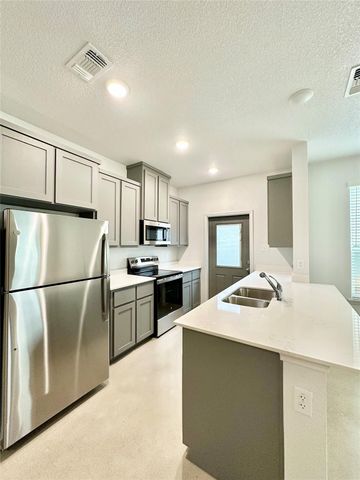 2321 Ocean Ave B, Temple, TX 76501