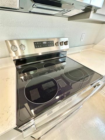 2321 Ocean Ave B, Temple, TX 76501