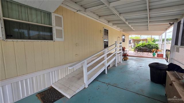 2002 Green Gate Circle N, Palmview, TX 78572