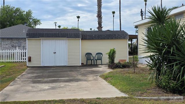 2002 Green Gate Circle N, Palmview, TX 78572