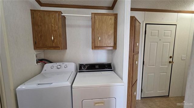 2002 Green Gate Circle N, Palmview, TX 78572