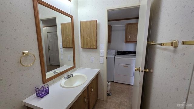 2002 Green Gate Circle N, Palmview, TX 78572
