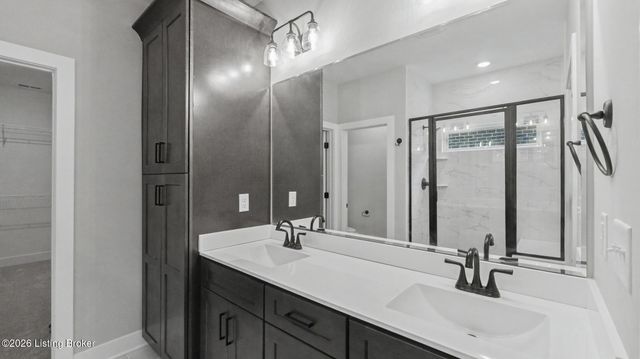 6720 Sycamore Bend Trace, Louisville, KY 40291
