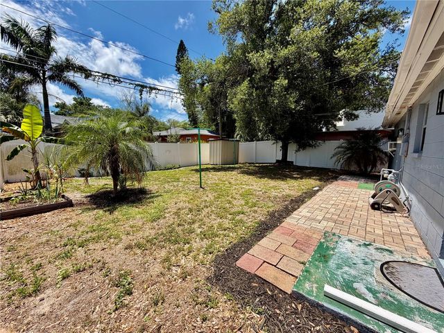 650 NEWTON AVENUE S, St Petersburg, FL 33701