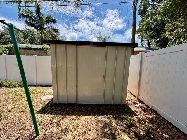 650 NEWTON AVENUE S, St Petersburg, FL 33701
