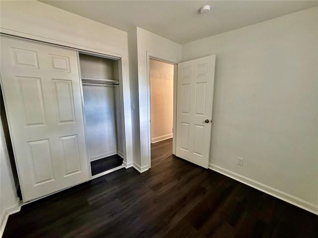 650 NEWTON AVENUE S, St Petersburg, FL 33701