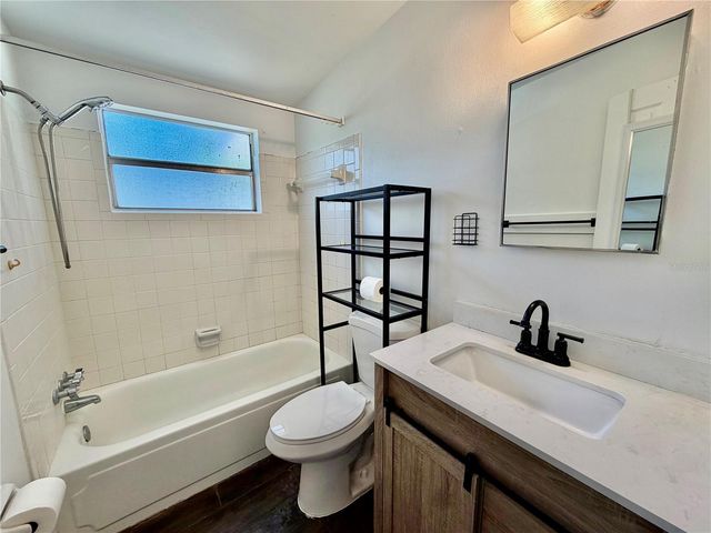 650 NEWTON AVENUE S, St Petersburg, FL 33701