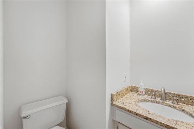 9601 W 129 Street, Overland Park, KS 66213