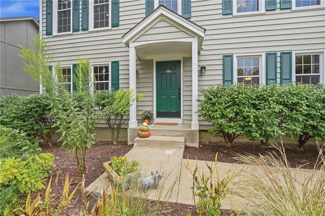 9601 W 129 Street, Overland Park, KS 66213