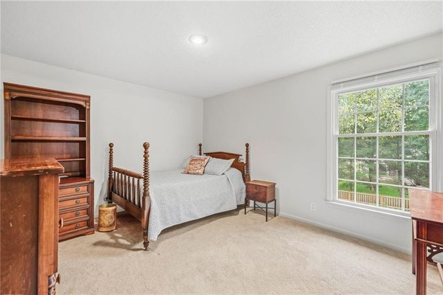 9601 W 129 Street, Overland Park, KS 66213