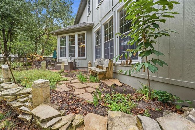 9601 W 129 Street, Overland Park, KS 66213